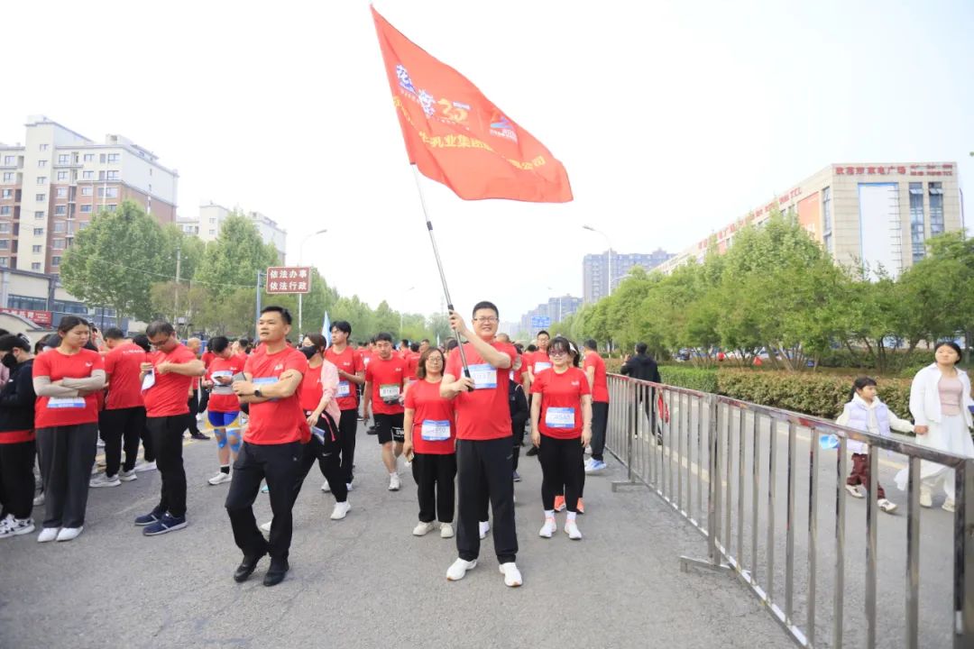 砥礪初心使命，汲取奮進(jìn)力量丨花花牛乳業(yè)集團(tuán)黨委組織開展學(xué)習(xí)“焦裕祿精神”主題黨日活動