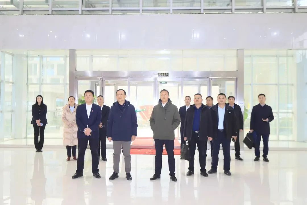 省政府國(guó)資委黨委書(shū)記、主任李濤一行到花花牛乳業(yè)集團(tuán)調(diào)研