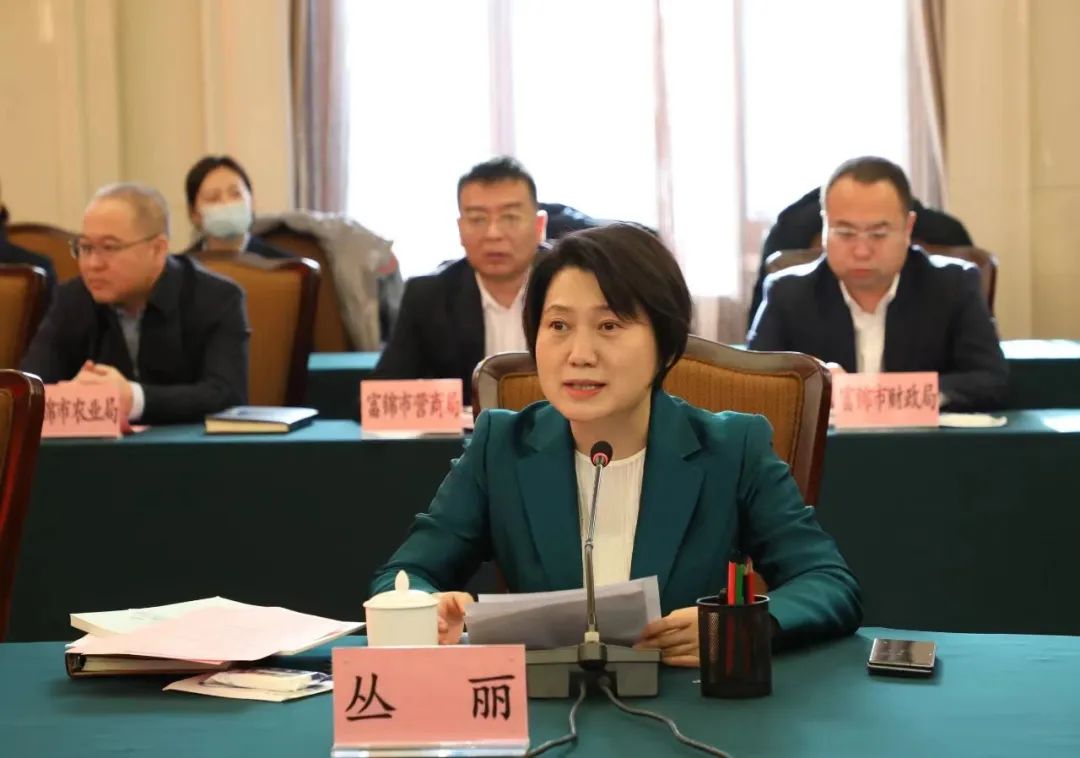 產(chǎn)業(yè)聯(lián)動促發(fā)展 合作共贏創(chuàng)未來 | 佳木斯市政府、富錦市政府與花花牛乳業(yè)集團正式簽署戰(zhàn)略合作協(xié)議