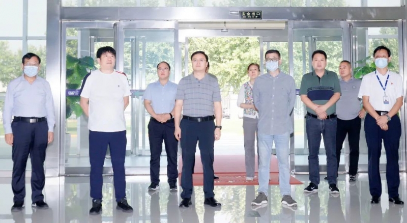 快訊｜社旗縣人民政府縣長(zhǎng)關(guān)文波一行蒞臨花花牛乳業(yè)集團(tuán)參觀(guān)考察