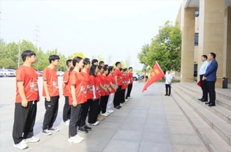 弘揚五四精神 激揚青春力量——河南花花牛乳業(yè)集團開展青年徒步活動